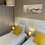 Apartment Close Palais - Calm - Brand New *
